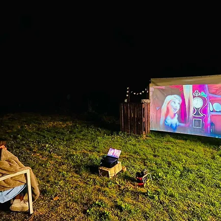 Zarevo Glamping Campo de lujo *