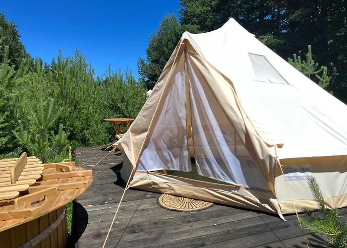 Luxury tent Zarevo Glamping
