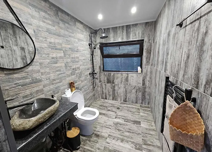 Luxury tent Zarevo Glamping